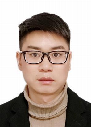 李明政